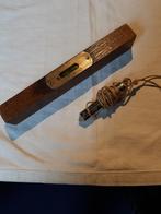 Mooi  klein waterpasje  18 cm+ oud schiet lood, Antiek en Kunst, Antiek | Gereedschap en Instrumenten, Ophalen of Verzenden