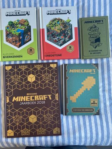 5 Minecraft boeken beschikbaar voor biedingen