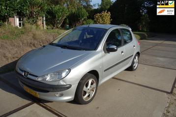 Peugeot 206 1.4 Gentry Premium|Automaat|Clima|LEES TEKST beschikbaar voor biedingen