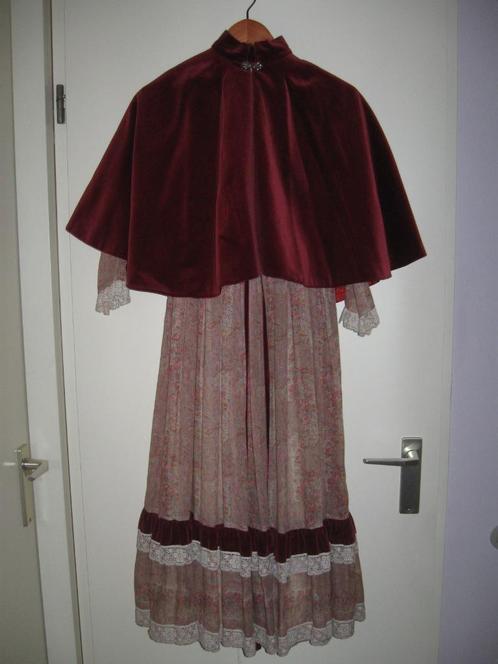 PAULA LEE vintage retro jurk cape 70's origineel mt S 34 36, Kleding | Dames, Jurken, Zo goed als nieuw, Maat 34 (XS) of kleiner