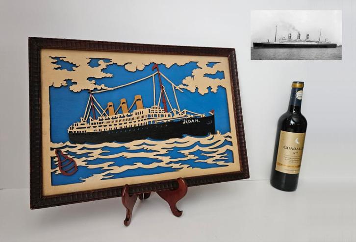 Holland America Lijn - Schip Statendam uitgesneden in hout, Antiek en Kunst, Curiosa en Brocante, Ophalen of Verzenden