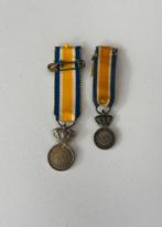 2x Miniatuur Zilveren Eremedaille Orde Oranje Nassau, Verzenden, Zilver