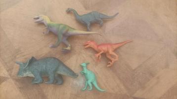 Dinosaurussen figuren 5 stuks  beschikbaar voor biedingen