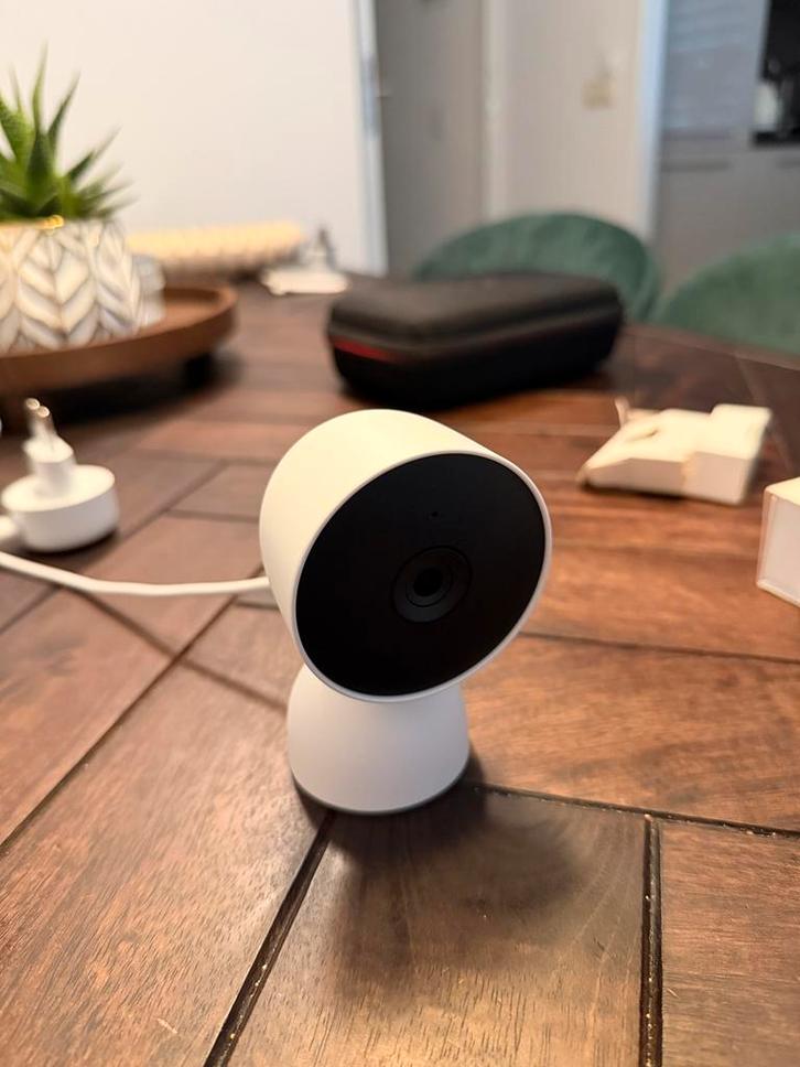 Google Nest Cam Indoor (2e generatie) – compleet & ZGAN, Audio, Tv en Foto, Videobewaking, Zo goed als nieuw, Binnencamera, Ophalen