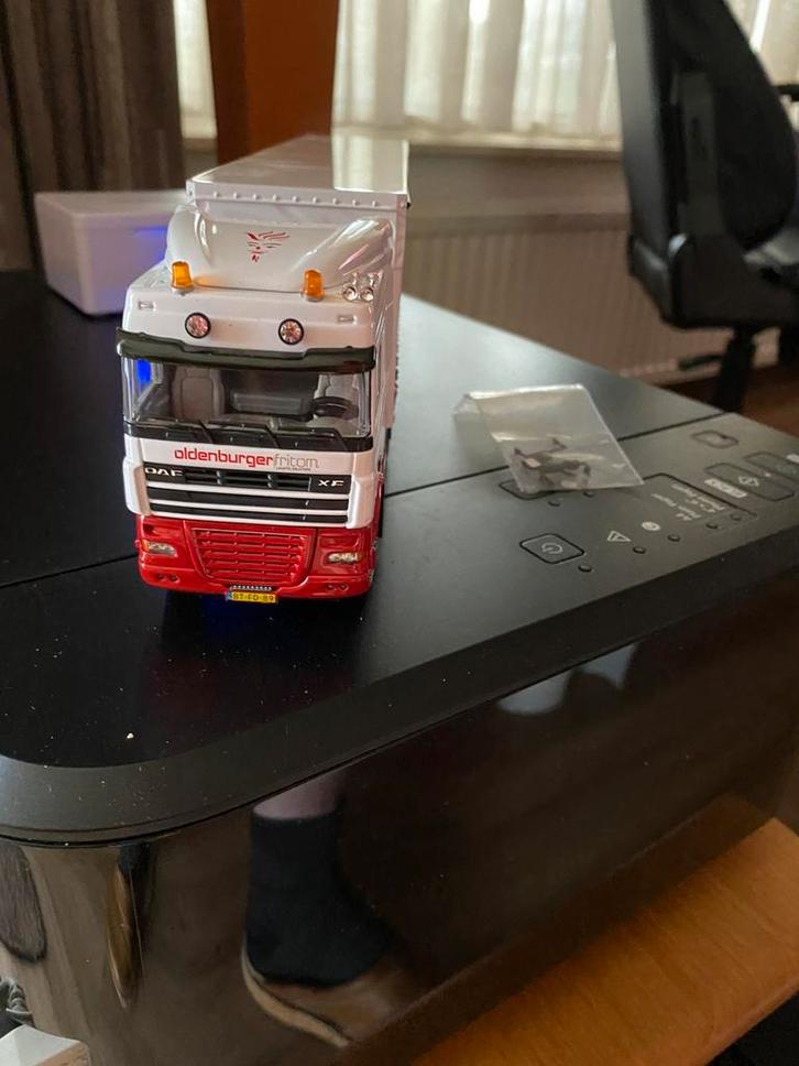 Tekno 1:50 Oldenburger, Hobby en Vrije tijd, Modelauto's | 1:50, Zo goed als nieuw, Bus of Vrachtwagen, Tekno, Ophalen of Verzenden