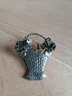 Broche bloemenmandje, Ophalen of Verzenden, Gebruikt, Overige materialen