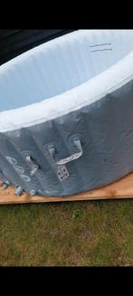 Jacuzzi !!!!!!! MOET WEG!!!!, Tuin en Terras, Bubbelbaden en Hottubs, Ophalen, Gebruikt, Pomp