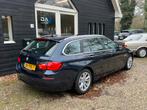 BMW 5 Serie Touring 520i Executive Aut/Ecc/Leer/Navi/Lm, Automaat, Euro 5, Gebruikt, Zwart