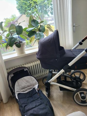 Mutsy Nio kinderwagen - Gebruikt beschikbaar voor biedingen