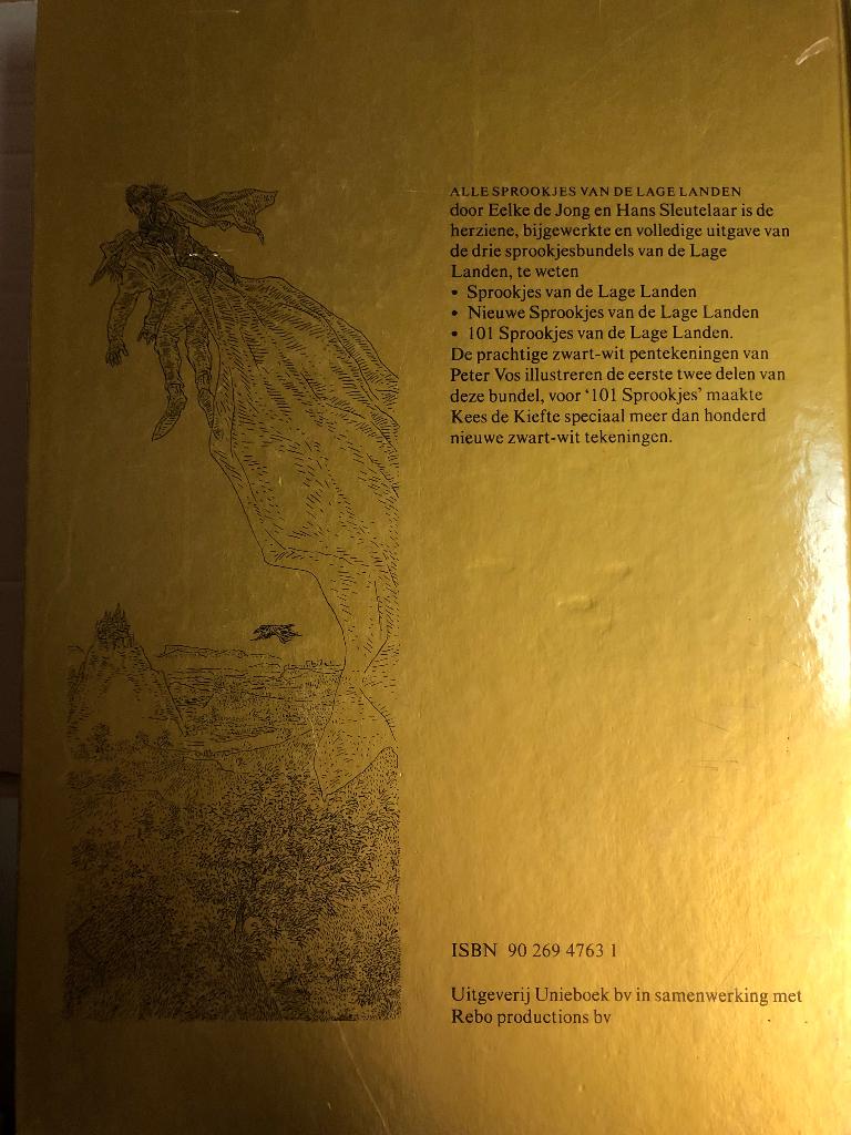 Sprookjes van de lage landen, Boeken, Ophalen of Verzenden, Zo goed als nieuw