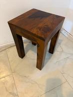 Mooie houten bijzettafeltje/ plantentafeltje, Ophalen, Zo goed als nieuw, Hout