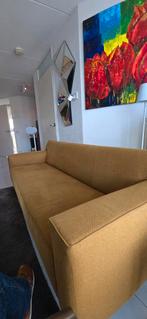 Moderne Okergele 3-zitsbank, Huis en Inrichting, Ophalen, Gebruikt, Overige maten, 75 tot 100 cm