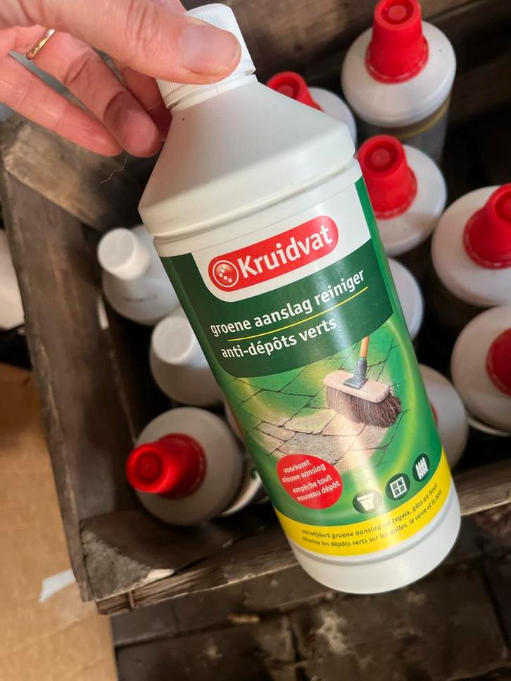 Groene Aanslag Reiniger - 13 flessen, Tuin en Terras, Bestrijdingsmiddelen, Nieuw, Aanslagreiniger, Ophalen