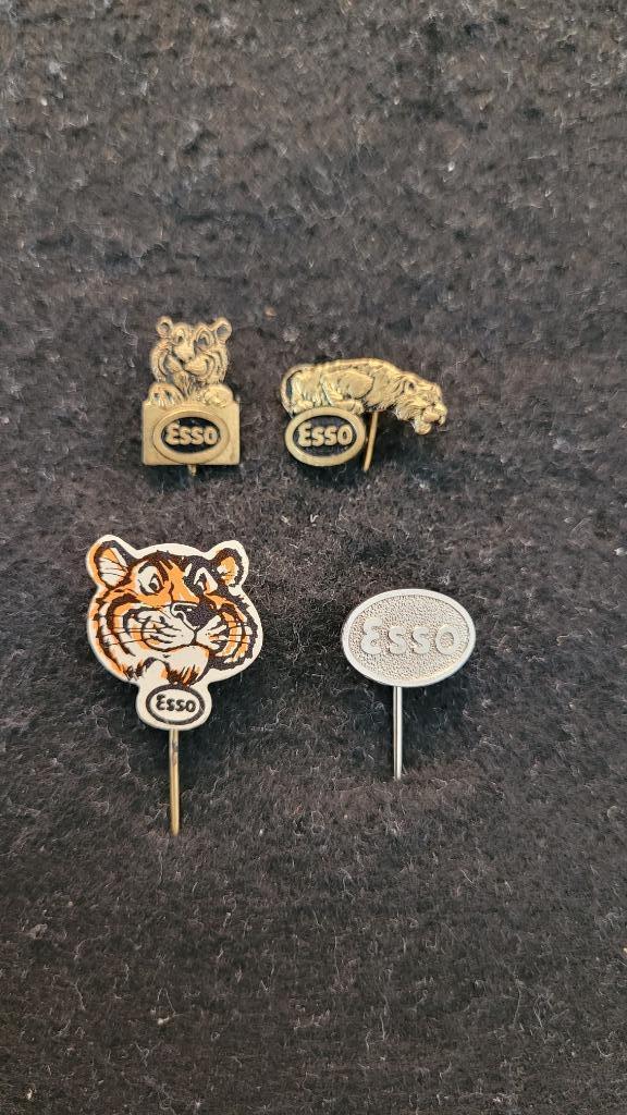 Esso speldjes, Verzamelen, Speldjes, Pins en Buttons, Zo goed als nieuw, Speldje of Pin, Merk, Verzenden