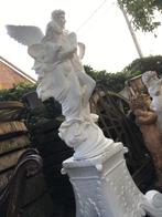 Prachtig goot gietijzer Tuinbeeld op sokkel, Ophalen, Metaal