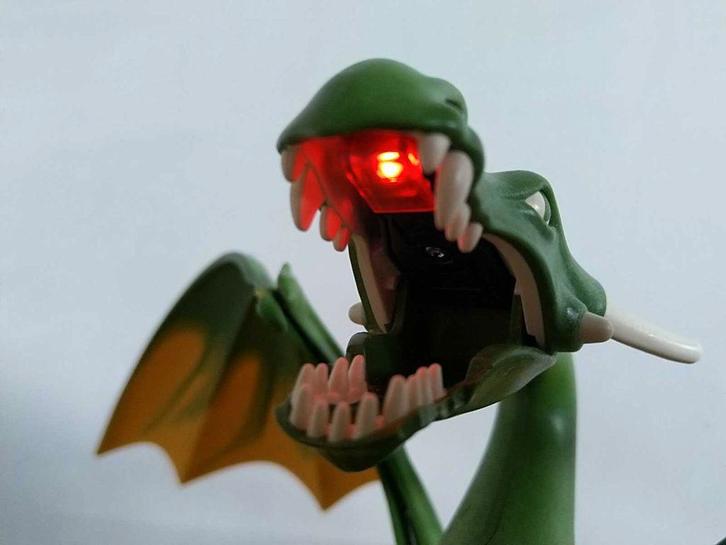 Playmobil Koningsland draak 9001 - verlichte neusgaten + bek, Kinderen en Baby's, Speelgoed | Playmobil, Zo goed als nieuw, Los playmobil