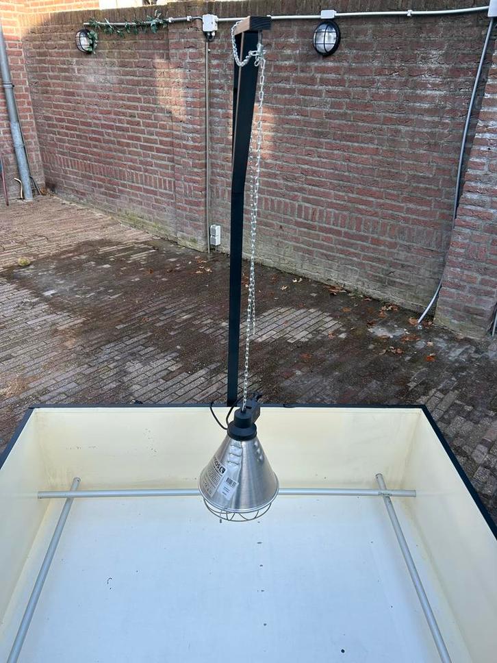 Honden werpkist met warmtelamp, Dieren en Toebehoren, Honden-accessoires, Gebruikt, Ophalen