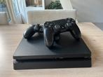 Playstation 4 Slim console + 2 controllers en toebehoren, Spelcomputers en Games, Spelcomputers | Sony PlayStation 4, Ophalen