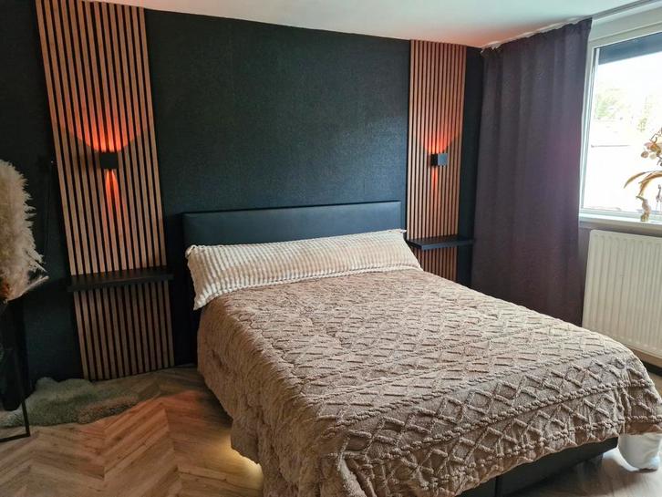 Elektrische Boxspring 160x200, zo goed als nieuw IKEA Matras, Huis en Inrichting, Slaapkamer | Bedden, Gebruikt, Tweepersoons