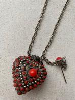 Vintage Ketting met Rode Stenen, Gebruikt, Ophalen of Verzenden, Met edelsteen, Rood