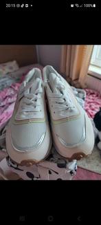 Leuke sneakers nieuw maat 41, Ophalen of Verzenden, Zo goed als nieuw, Sneakers of Gympen