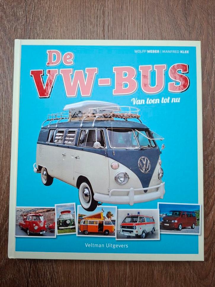 De VW-Bus: Van toen tot nu - Boek, Boeken, Auto's | Boeken, Zo goed als nieuw, Volkswagen, Ophalen of Verzenden