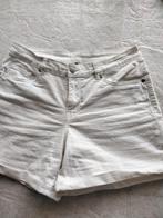 Witte HEMA korte broek maat 42, Kort, Wit, Maat 42/44 (L), Ophalen of Verzenden