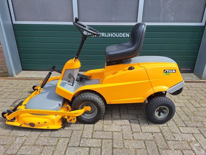 Stiga villa royal frontmaaier, Tuin en Terras, Zitmaaiers, Gebruikt, 90 tot 120 cm, Ophalen