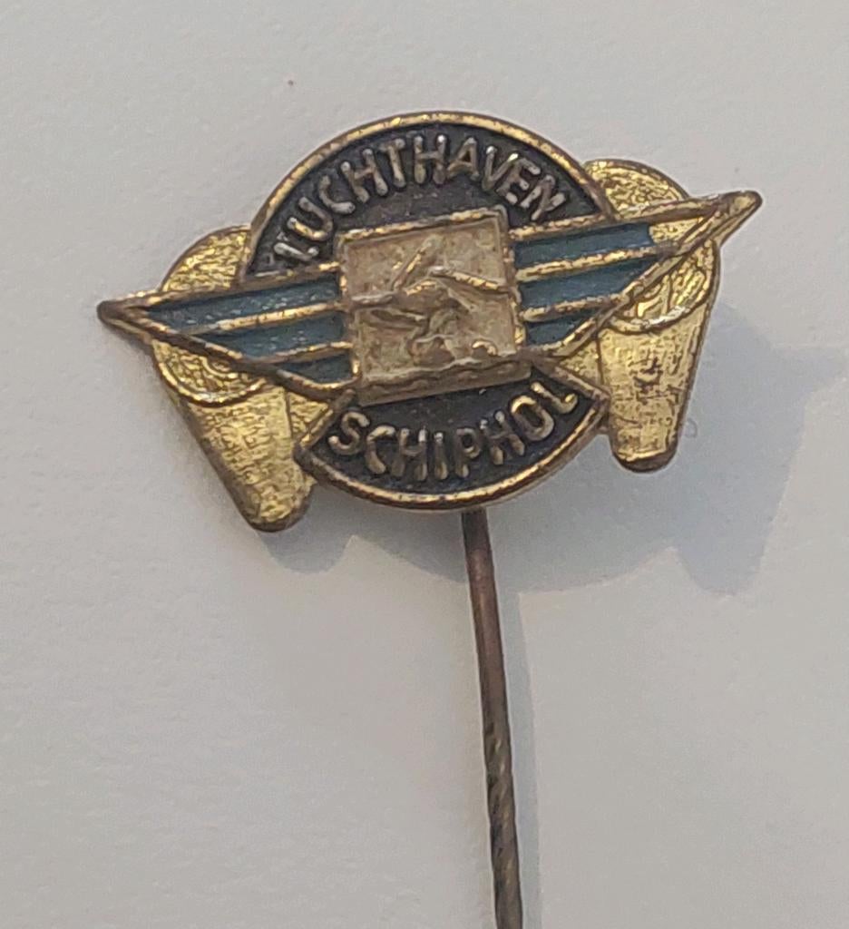 Vintage LUCHTHAVEN SCHIPHOL Speldje, Verzamelen, Speldjes, Pins en Buttons, Ophalen of Verzenden, Gebruikt, Stad of Land, Speldje of Pin