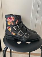 Zara boots maat 38, Kleding | Dames, Schoenen, Ophalen of Verzenden, Zo goed als nieuw, Zwart, Snowboots