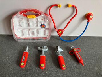 Klein Toys dokterskoffer incl. speelgoedinstrumenten beschikbaar voor biedingen