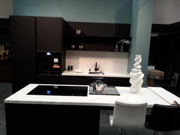 Keuken wandbord/ rek matzwart beschikbaar voor biedingen