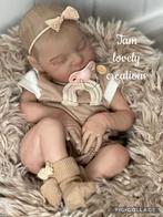 Reborn baby laura, Ophalen of Verzenden, Nieuw, Babypop, Levensecht of Reborn