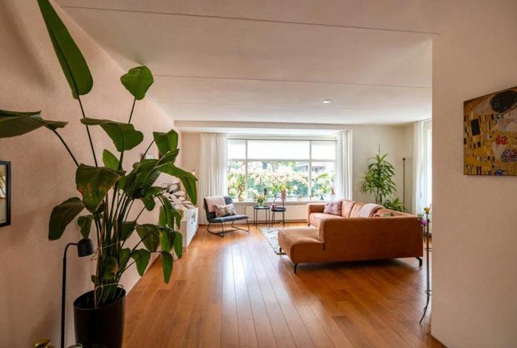 Laminaat gratis af te halen, Doe-het-zelf en Verbouw, Vloerdelen en Plavuizen, Gebruikt, Laminaat, Hout, 50 tot 150 cm, 10 tot 30 cm