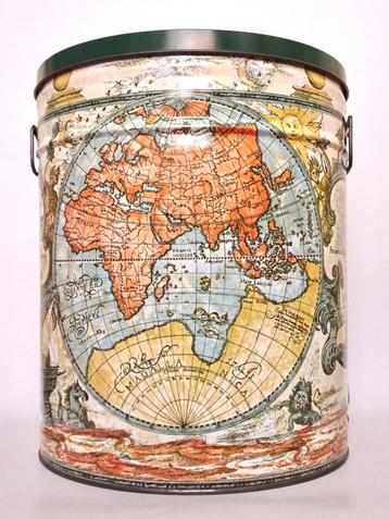 XXL Groot vintage blik tafel wereldkaart kaart globe antiek beschikbaar voor biedingen