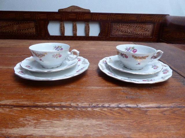 2 porseleinen ontbijtsetjes, Bavaria Wunsiedel, Antiek en Kunst, Antiek | Servies los, Ophalen of Verzenden