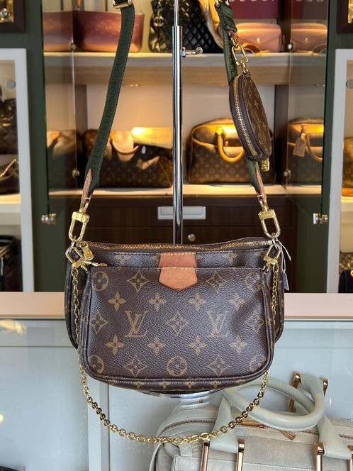 Louis Vuitton Multi Pochette Accessoires, Sieraden, Tassen en Uiterlijk, Tassen | Damestassen, Zo goed als nieuw, Schoudertasje