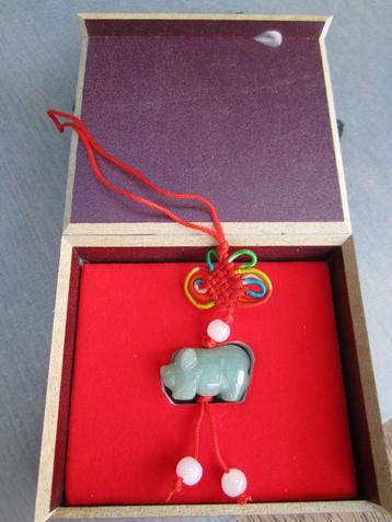 Jade sterrenbeeld chinees hangers Varken beschikbaar voor biedingen