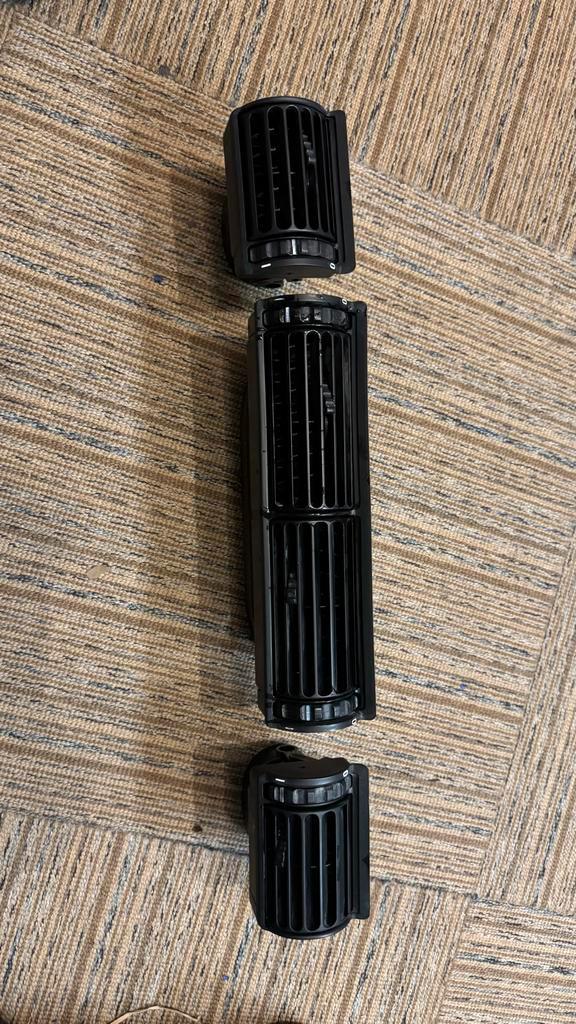 BMW E30 Luchtrooster - Nieuwstaat!, Auto-onderdelen, Airco en Verwarming, BMW, Nieuw, Ophalen of Verzenden