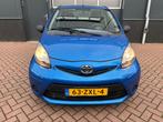 Toyota Aygo RIJKAAR/APK/HISTORY/BEURT/NAP/AIRCO/5drs//DIREKT, Auto's, Voorwielaandrijving, Euro 5, Stof, Gebruikt