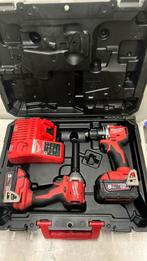 Milwaukee accu boorschroefmachine set, Ophalen of Verzenden, Zo goed als nieuw, Boor- en Schroefmachine
