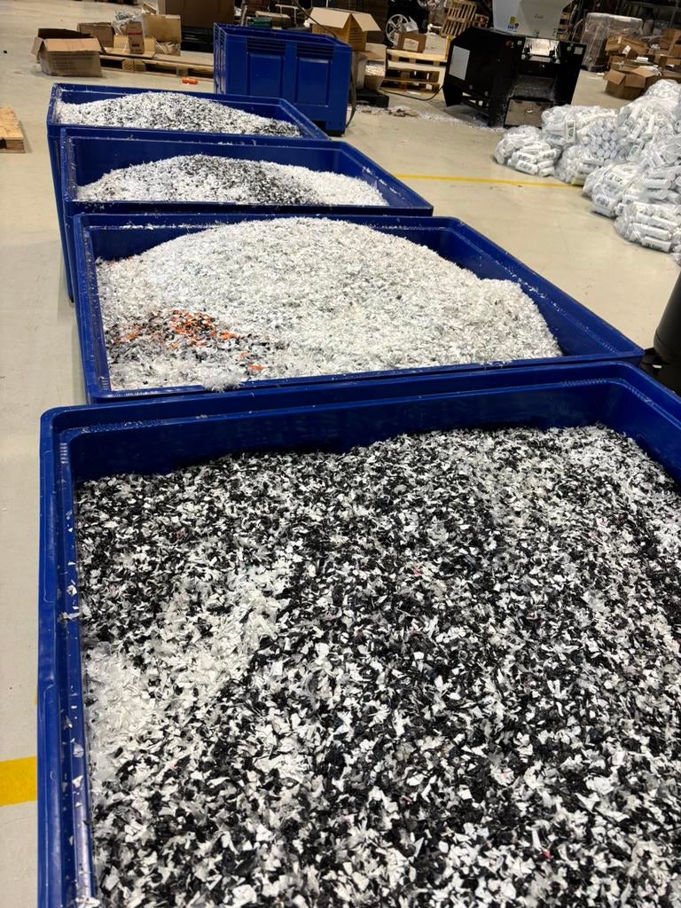 Gratis gemalen plastic, Ophalen, Materiaal