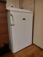 Zanussi koelkast, Witgoed en Apparatuur, Vriezers en Diepvrieskisten, Ophalen, Zo goed als nieuw, Minder dan 60 cm