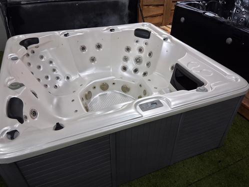 Balboa KORTINGSWEEK jacuzzi incl Bezorging&garantie, Tuin en Terras, Bubbelbaden en Hottubs, Gebruikt, Filter, Ophalen of Verzenden