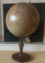 Antieke globe Dr. R. Neuse (uitgave Erven J. Bijleveld), Ophalen