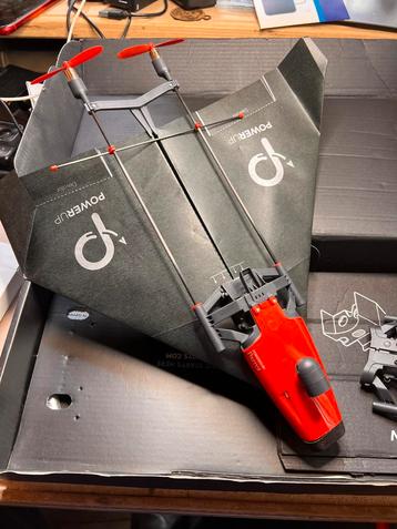 Power Up FPV. Bestuurbaar vliegtuigje , papieren vliegtuig beschikbaar voor biedingen