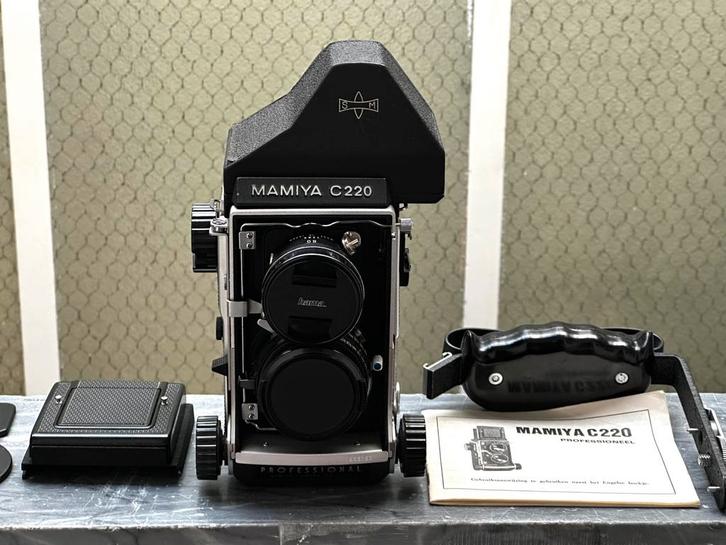Mamiya C220 set incl 3 objectieven, zoeker&grip, Audio, Tv en Foto, Fotocamera's Analoog, Zo goed als nieuw, Spiegelreflex, Overige Merken