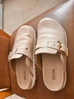 Michael Kors Instappers - Stijlvol en Comfortabel!, Kleding | Dames, Schoenen, Ophalen of Verzenden, Zo goed als nieuw, Beige