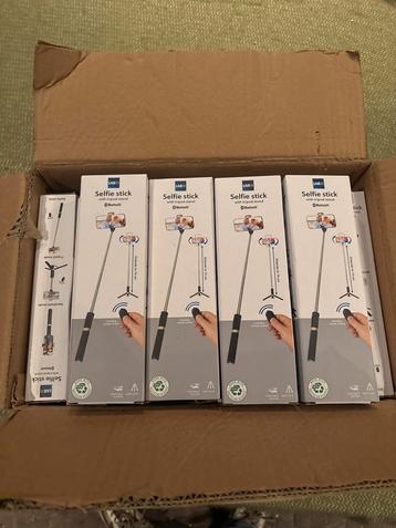 Partij Nieuwe Selfie Stick met Tripod beschikbaar voor biedingen