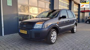 Ford Fusion 1.4-16V Champion NAP /APK 02-2026! beschikbaar voor biedingen